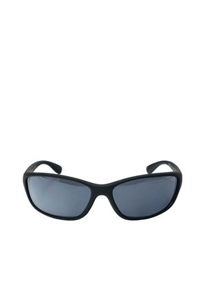 Sorte wraparound-solbriller med mørketonede linser og buede arme på hvid baggrund.