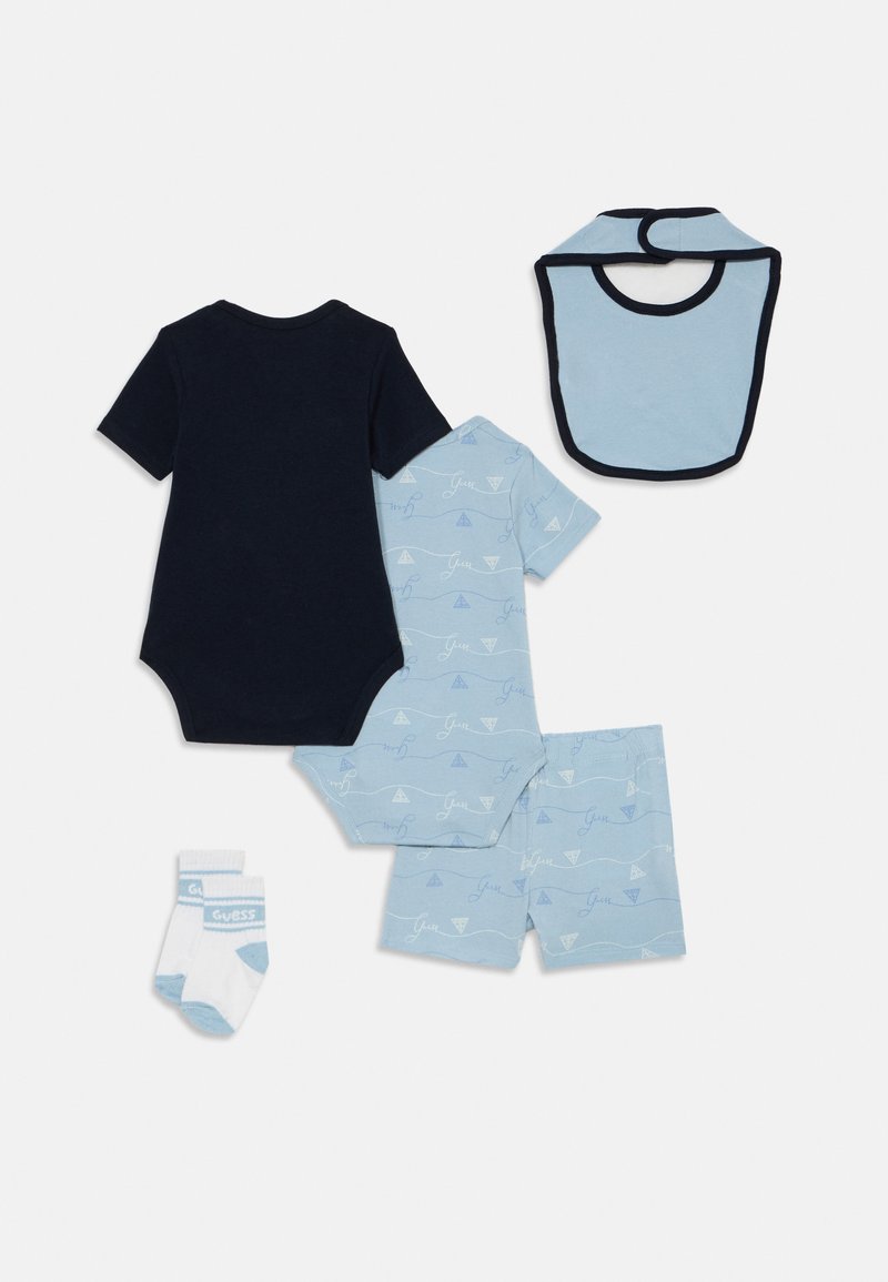 Guess PACK SET Shorts arctic sky/azul claro