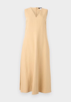 Ärmelloses V-Ausschnitt-Kleid aus leichtem beigen Leinenstoff, mit gerader Silhouette und einem subtilen A-Linien-Schnitt, dessen Saum unterhalb der Knie endet.