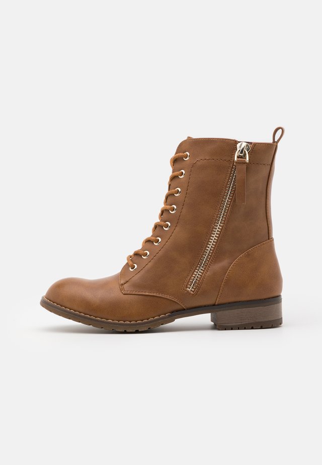 KASSIE - Nauhalliset nilkkurit - cognac