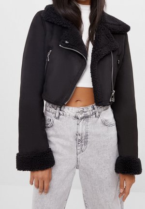 Bershka, Veste en similicuir - black