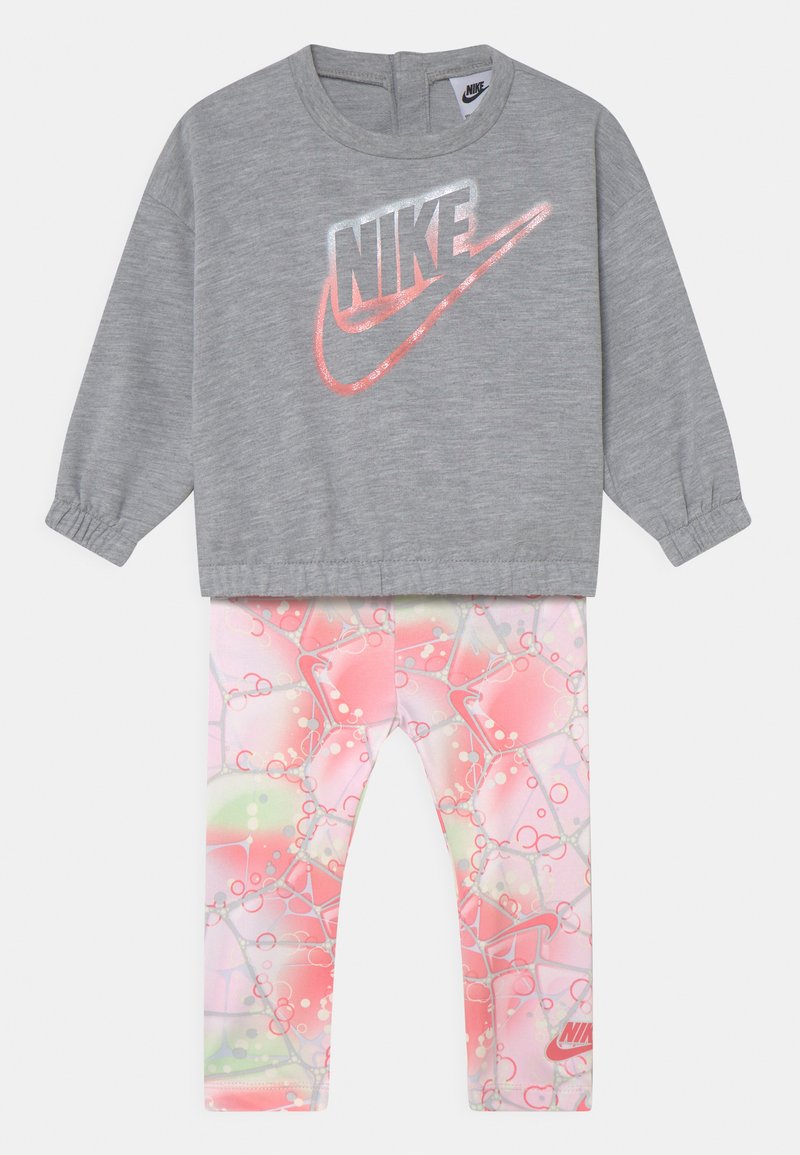 Nike Sportswear Sweater donkerroze