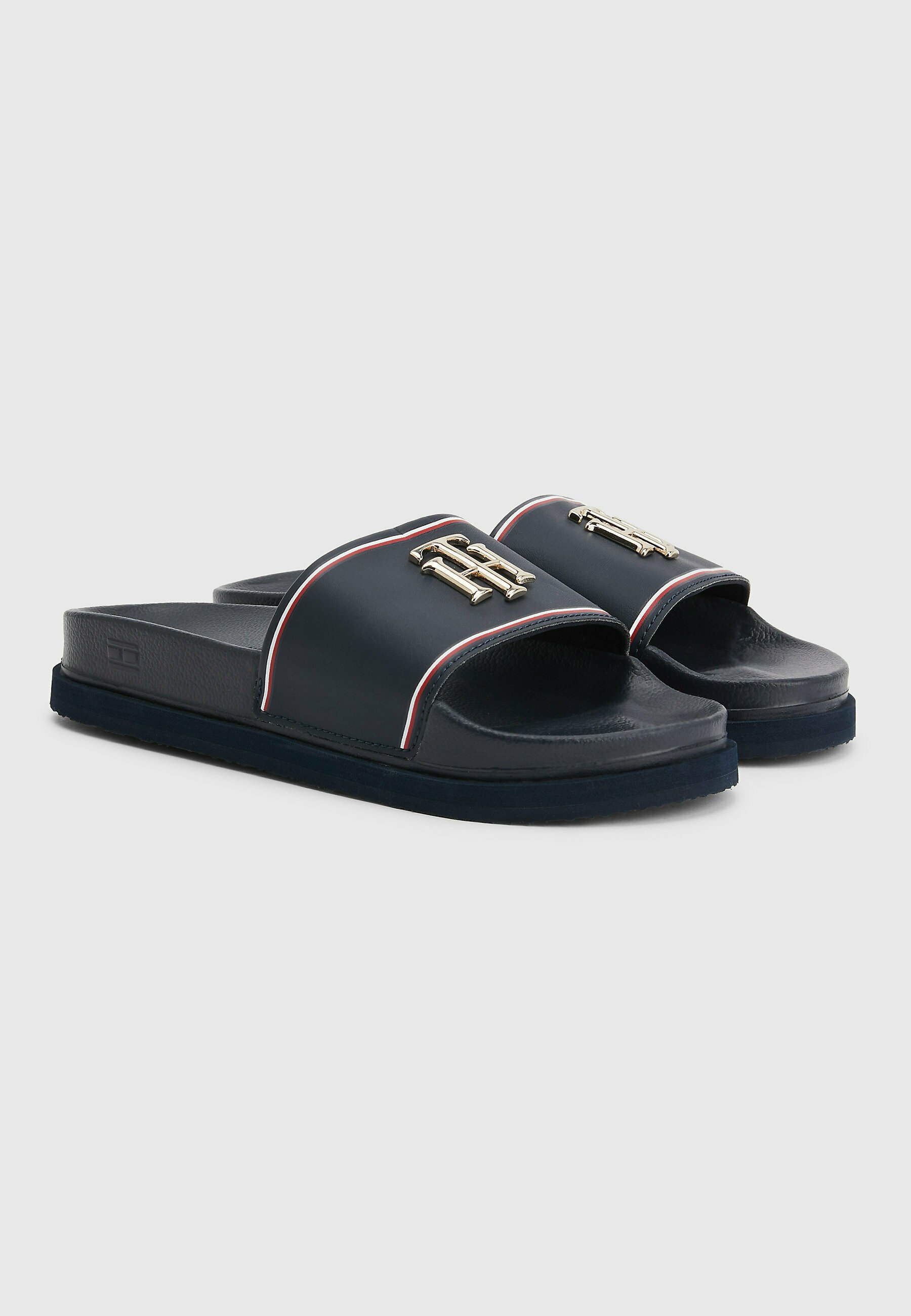 tommy hilfiger monogram flatform