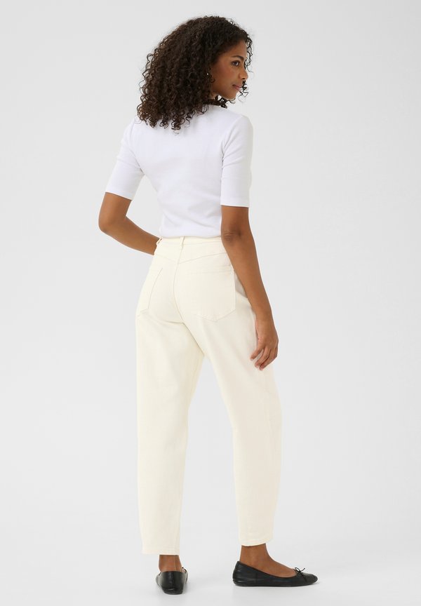 KAWHITNEY - Straight leg jeans3