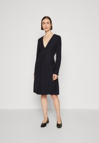 Tommy Hilfiger - SEAL KNEE DRESS - Vestido informal - desert sky Imagen en miniatura 1