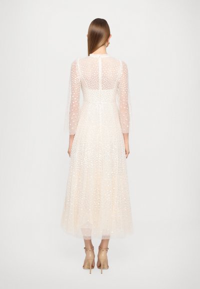 Needle & Thread SCATTER ROUND NECK GOWN - Abiti per occasioni speciali - off white