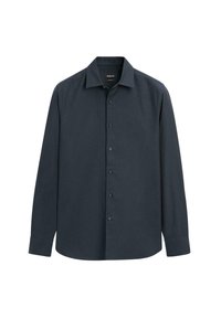 Camicia a maniche lunghe di colore blu scuro realizzata in tessuto liscio, con colletto a punta, chiusura con bottoni e polsini abbottonati.