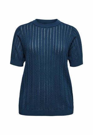 Tumši zils džempera tops ar īsām piedurknēm, smalkiem vertikāliem atvērtā darba rakstiem un ribas trikotāžas apaļu kakla izgriezumu, aprēķinātiem piedurkņu galiem un apakšmalu.