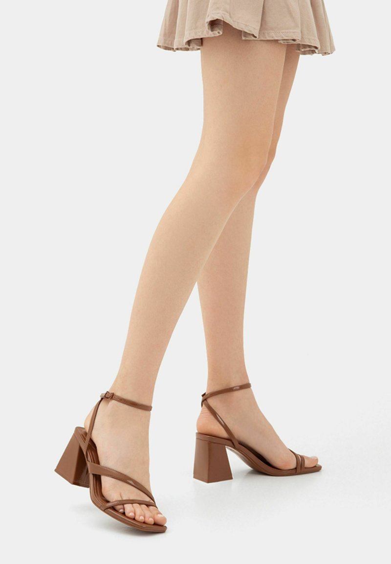 Damen Pumps | Bershka High Heel Sandalettebrown/braun - DE73318 Damen Pumps | Bershka High Heel Sandalettebrown/braun - DE73318