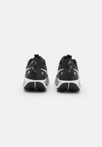 Thumbnail Image 3