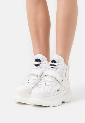 High-top trainers - white