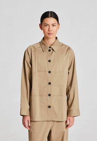 CHRISTINA - Cappotto corto - chinchilla
