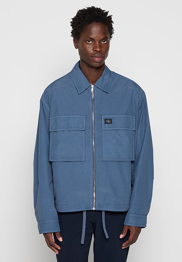 Calvin Klein Jeans Lichte jas koningsblauw
