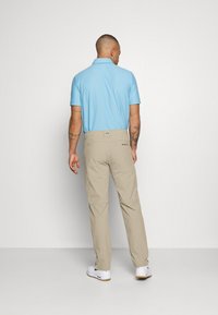 Oakley TAKE PRO PANT  - Calças - rye