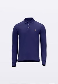Tricou polo cu mâneci lungi, bleumarin, realizat din bumbac texturat, cu decolteu cu nasturi și logo brodat pe pieptul stâng.