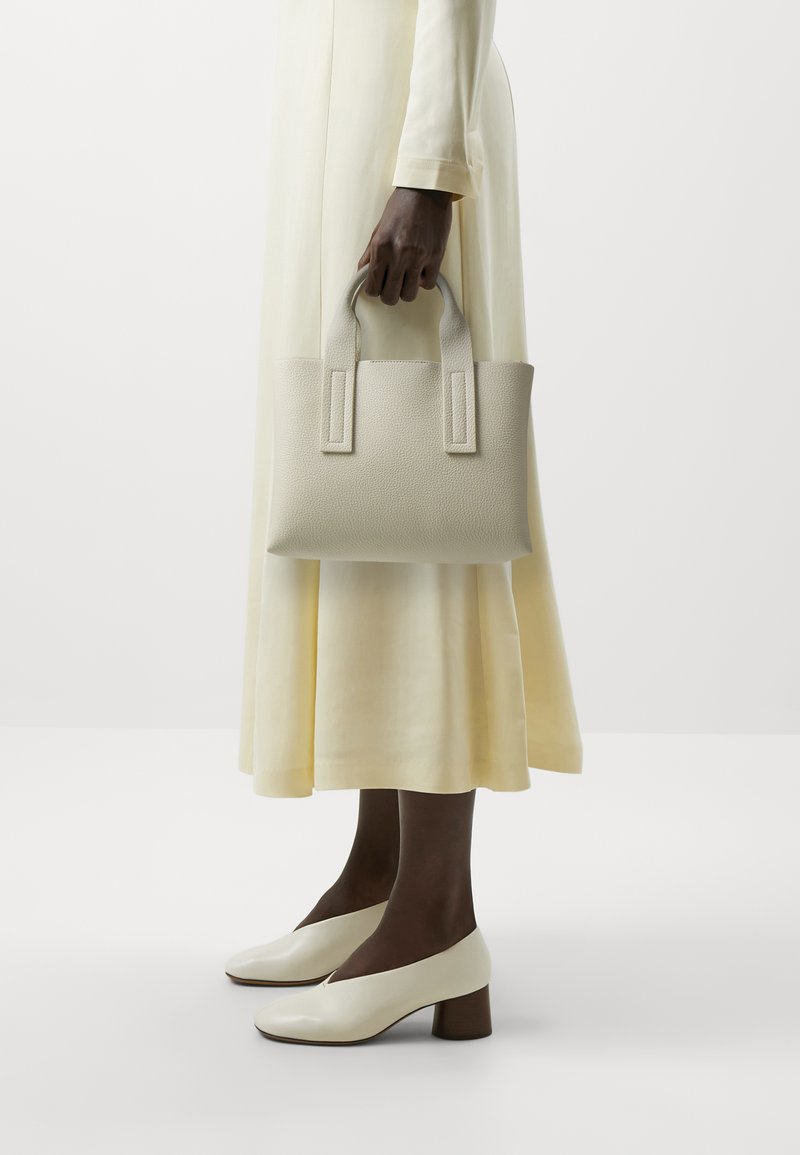 PARFOIS TOTE BAG - Handtasche - ecru