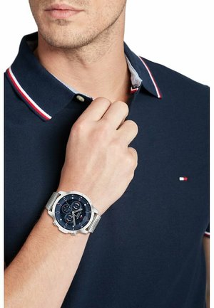 Tommy Hilfiger Montre - silberfarben