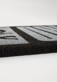 Obey Clothing HALF ICON MAT UNISEX - Ostali dodaci - black