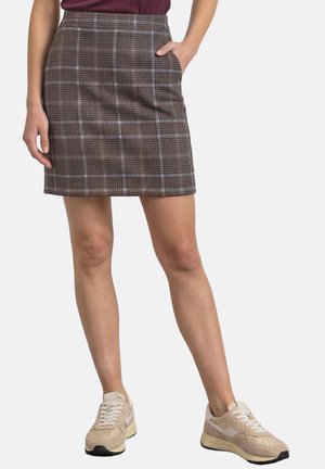 Street One, KNEE-LENGTH SUEDE-LOOK SKIRT WITH CHECK PATTERN - Jupe trapèze - silk brown