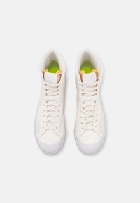 Nike Sportswear W BLAZER MID '77 BETTER - Sapatilhas de cano alto - sail/white