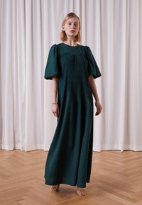 Não selecionado, dark green