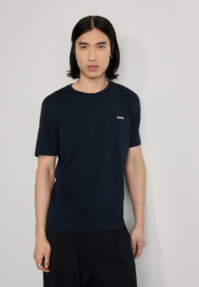 HUGO - Tricou basic - dark blue five, Extindeți