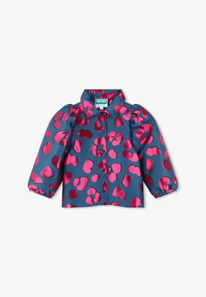 Chemise en satin bleu avec des motifs en forme de cœur rose, fermeture à boutons et manches bouffantes. Présente le logo Kenzo sur la poitrine.