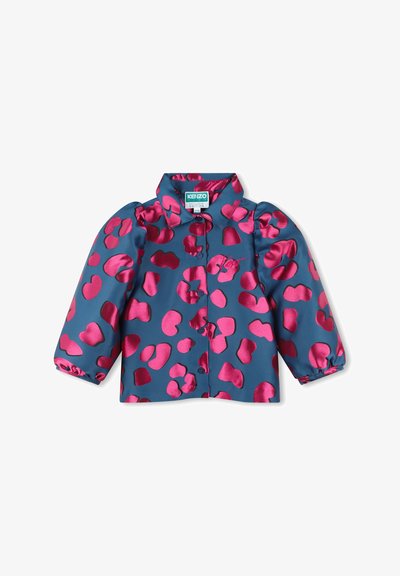 Blauwe satijnen shirt met roze hartvormige patronen, knoopsluiting en pofmouwen. Bevat het Kenzo-logo op de borst.
