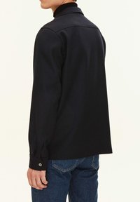 Thumbnail Image 3