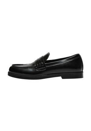 Bershka LOAFERS - Loaferit/pistokkaat - black