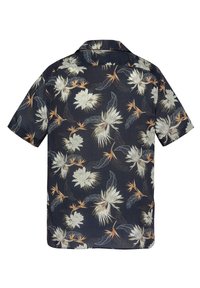 Camicia nera a maniche corte con stampa floreale, caratterizzata da grandi fiori crema e arancioni con foglie verdi, realizzata in tessuto leggero e dalla vestibilità comoda.
