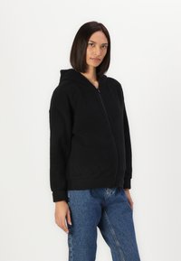 ONLY MATERNITY OLMALLIE HOOD - Jakna od flisa - black