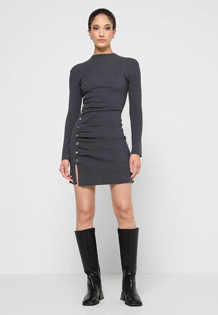 Maje Gebreide jurk donkergrijs Maje Gebreide jurk donkergrijs