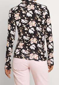 VILA Long sleeved top - black