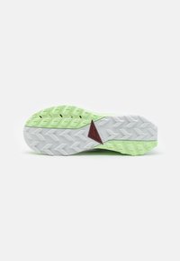 Nike Performance REACT WILDHORSE 8 - Scarpe da trail running - summit white/thunder blue/vapor green/light armory blue/dark team red