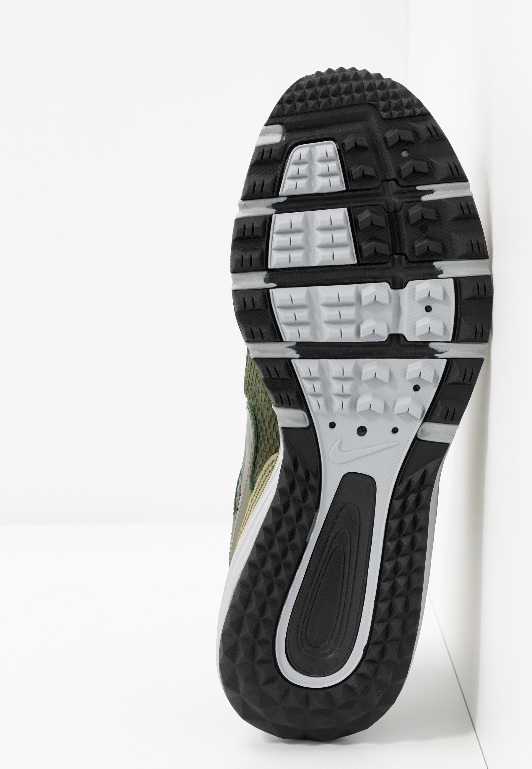 Nike Performance JUNIPER - Trail running shoes - tent/off noir/life  lime/yukon brown/mustard yellow - Zalando.co.uk