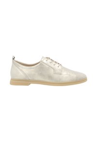 Chaussures en cuir argenté clair, avec une texture lisse, un bout rond, un design à lacets et une semelle en caoutchouc beige contrastante.