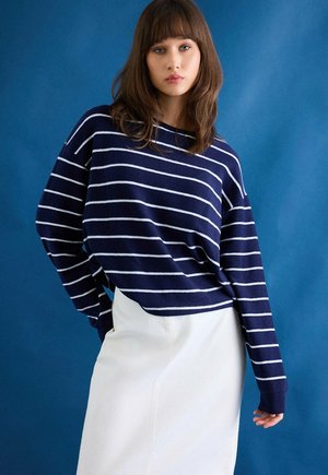 Touché Privé, SOFT-TEXTURED STRIPED SWEATER - Pullover - navy blue