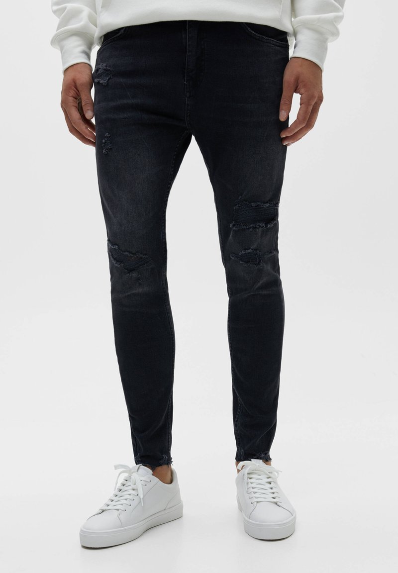PULL&BEAR RIPPED CARROT Jeans slim fit mottled black/svartmelerad