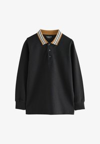 Vybrané, black tan