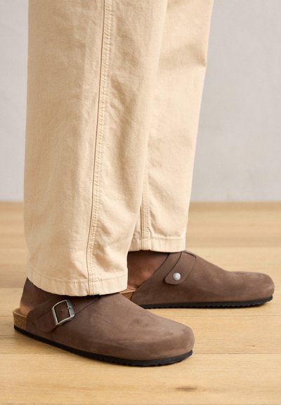 GHITA - Mules - coffee