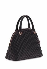 Borsa nera trapuntata dalla forma arrotondata, con manici doppi e zip in tonalità oro. Presenta un materiale testurizzato e un design elegante.