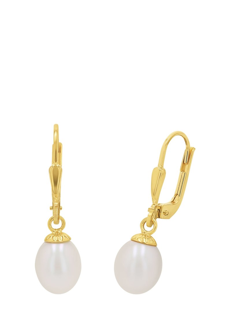 Gul hängande örhängen med en slät, rund vit pärla som hänger ned, prydd med en strukturerad kapa ovanpå pärlan.
