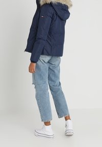Tommy Jeans Dunjacka - dark blue