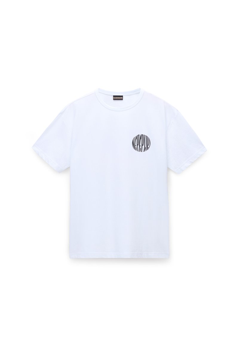 Hvid bomulds t-shirt med korte ærmer og rund hals, der har et cirkulært sort grafisk logo på venstre brystområde.