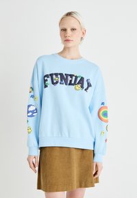 Pieces PCDINNA OVERSIZED - Sweatshirt - airy blue
