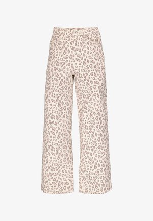 Pantalones de pierna ancha en un tejido beige con un sutil estampado de leopardo en marrón claro. Incluyen cierre de botón y trabillas para cinturón.