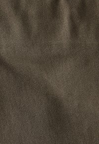 Next STRETCH - Hlače - truffle brown