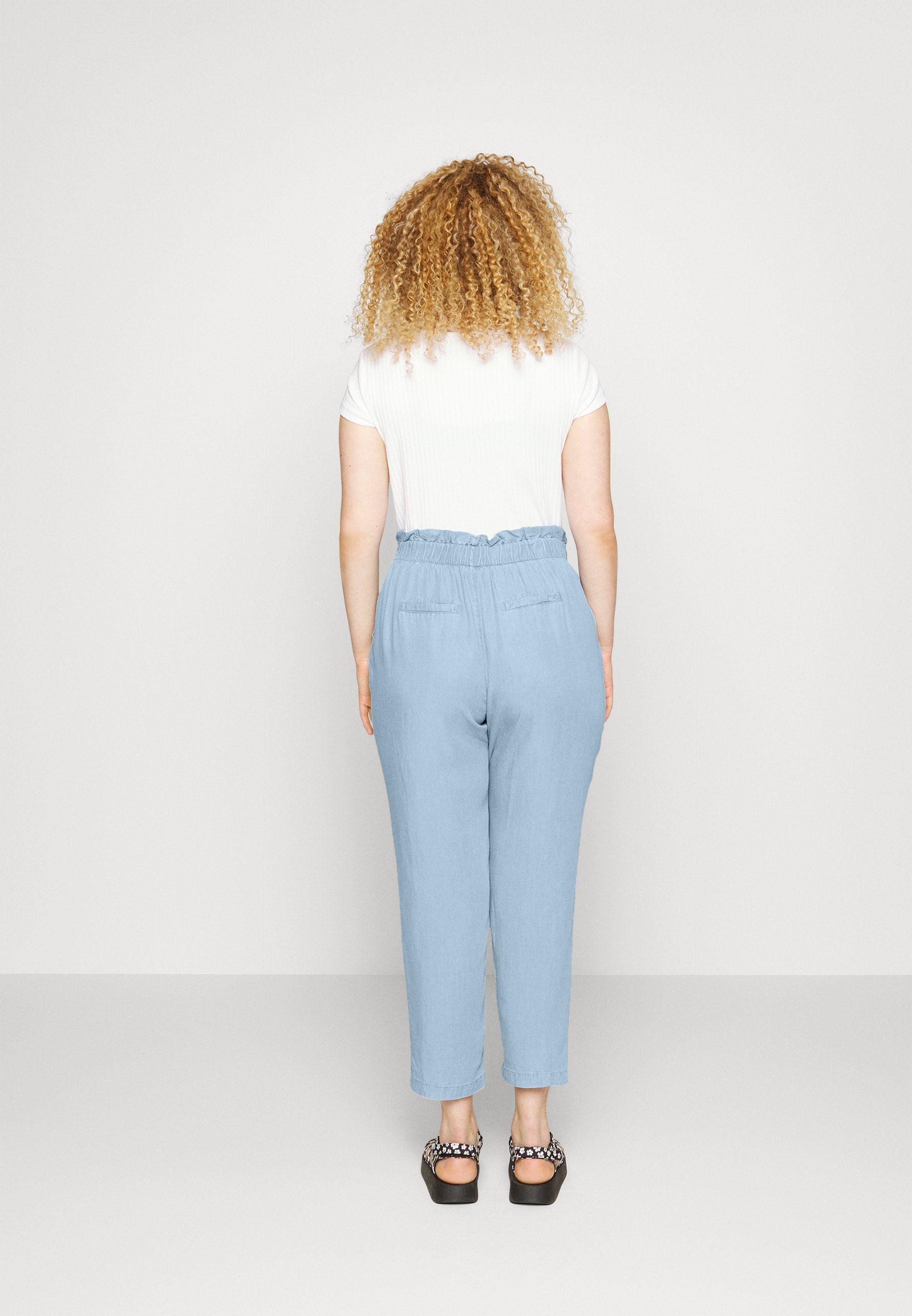 Vero Moda Curve VMLILIANAEVANY LOOSE 