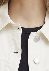 Fransa Chaqueta vaquera - white